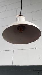 Retro industriele hanglamp BIS Hoogezand, wit metaal. 7A9, Tweedehands verkoop, Tweedehands verkoop, Gebruikt, Ophalen of Verzenden