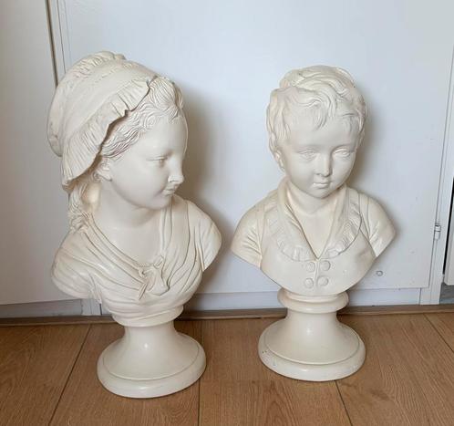 2  ART DECO BORST BEELDEN, JONGEN EN MEISJE, Antiek en Kunst, Curiosa en Brocante, Ophalen