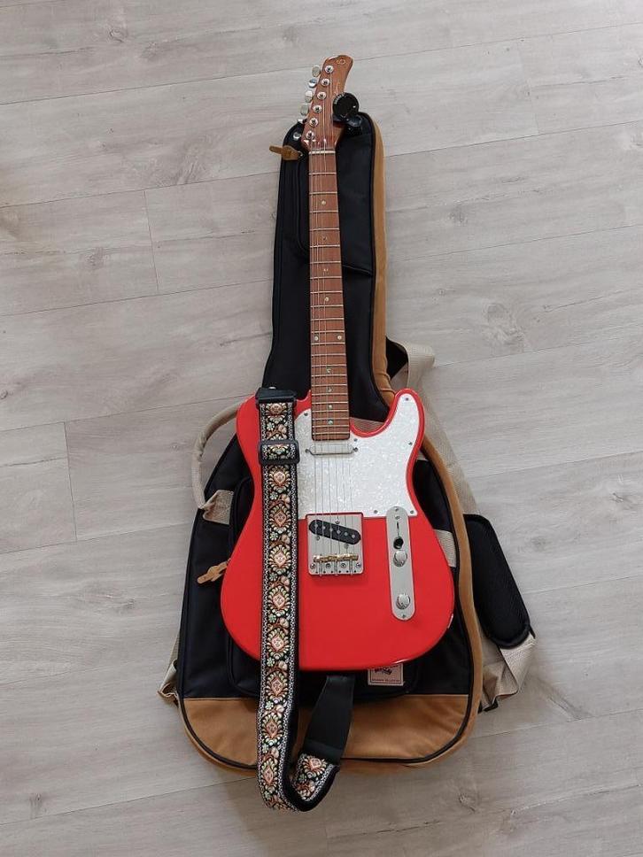 Sire Larry Carlton t7 Fiesta Gitaar, Muziek en Instrumenten, Snaarinstrumenten | Gitaren | Elektrisch, Zo goed als nieuw, Solid body