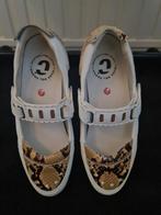 ** ZOMER SCHOEN **, Ophalen of Verzenden, Zo goed als nieuw, Sneakers of Gympen