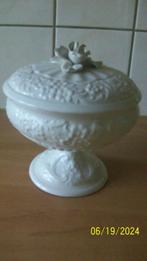 Koekjesschaal op voet met deksel, Ophalen of Verzenden, Zo goed als nieuw