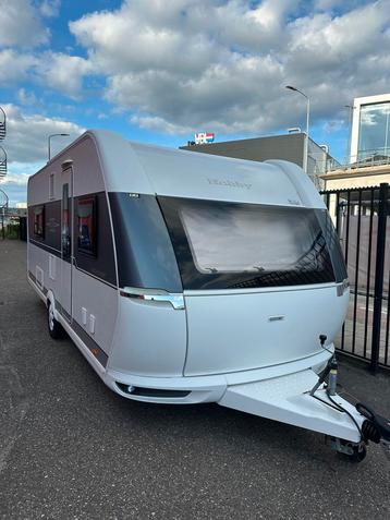 2018 HOBBY Excellent 560 WFU CLEAN FULLY WORKING CARAVAN beschikbaar voor biedingen