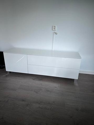 Tv kast