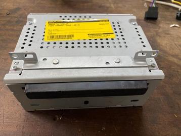 Radio CD Speler van een Ford Transit Courier beschikbaar voor biedingen