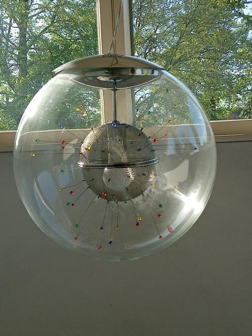 Plafondlamp 'Sateliet', bolvorm, modern design, Huis en Inrichting, Lampen | Plafondlampen, Gebruikt, Glas, Kunststof, Metaal