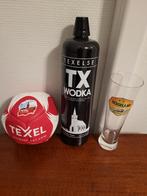 Texel Super mooie Nieuwe leren bal en vlag en kruik en glas, Ophalen of Verzenden, Zo goed als nieuw