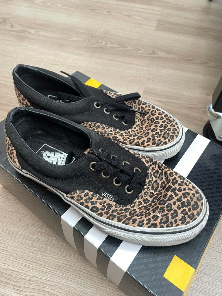 Vans panterprint US maat 6, Kleding | Dames, Schoenen, Ophalen of Verzenden, Zo goed als nieuw, Sneakers of Gympen