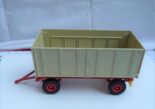 siku beton wagen V 291 prima staat oud en Siku landbouw 2148, Hobby en Vrije tijd, Modelauto's | 1:50, Zo goed als nieuw, Bus of Vrachtwagen