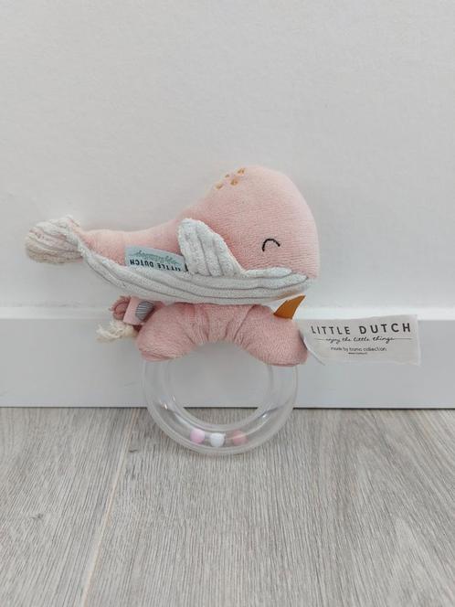 Little Dutch baby rammelaar walvis roze speelgoed L209, Kinderen en Baby's, Speelgoed | Babyspeelgoed, Zo goed als nieuw, Rammelaar