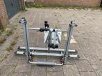 Menabo fietsen drager voor op auto dak, Auto diversen, Dakdragers, Ophalen, Zo goed als nieuw