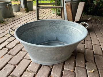 Brocante grote zinken teil, nr 26 beschikbaar voor biedingen