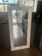 Strakke witte spiegel, Huis en Inrichting, Woonaccessoires | Spiegels, Ophalen, Zo goed als nieuw, 150 tot 200 cm, Rechthoekig