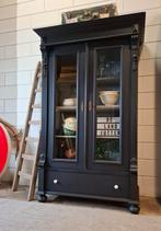 Brocante/Landelijke zwarte vitrinekast, Vintage buffetkast, Ophalen