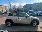 Mini 1.6 16V Cooper AUTOMATIC 2008 Grijs, Auto's, Mini, 15 km/l, 750 kg, 4 cilinders, 4 stoelen