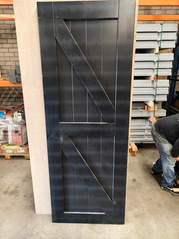 Nieuwe massieve houten binnendeur afm 78x211,5 cm stomp beschikbaar voor biedingen
