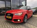 Audi A1 Sportback 1.2TFSI 86PK ADMIRED : NAVI/BT/17"LMV- NL, Voorwielaandrijving, Euro 5, Zwart, 4 cilinders