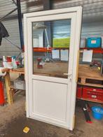 Kunststof Buitendeur 1/2glas  b102 x h206 cm -2300-
