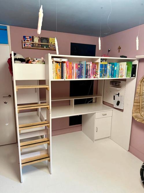 Massief hout hoogslaper bed bureau 90x200 meubelmaker, Kinderen en Baby's, Kinderkamer | Stapelbedden en Hoogslapers, Gebruikt
