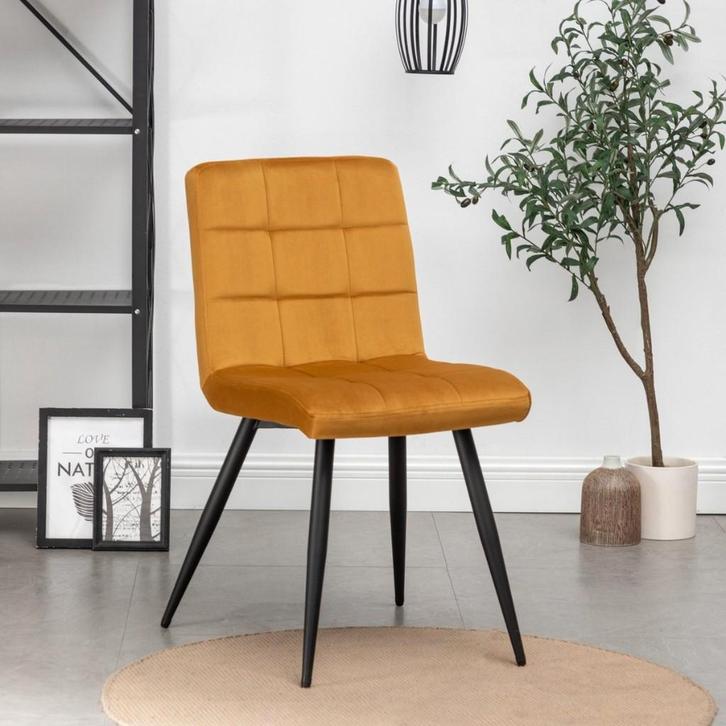 Eetkamerstoelen - Set van 3 Bastion-Geel, Huis en Inrichting, Stoelen, Nieuw, Vijf, Zes of meer stoelen, Kunststof, Metaal, Overige kleuren