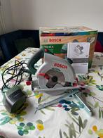 Bosch PKS55A Cirkelzaag + Wolfcraft Geleiderail +Verlengstuk, Ophalen, Cirkelzaag, Zo goed als nieuw, 30 tot 70 mm