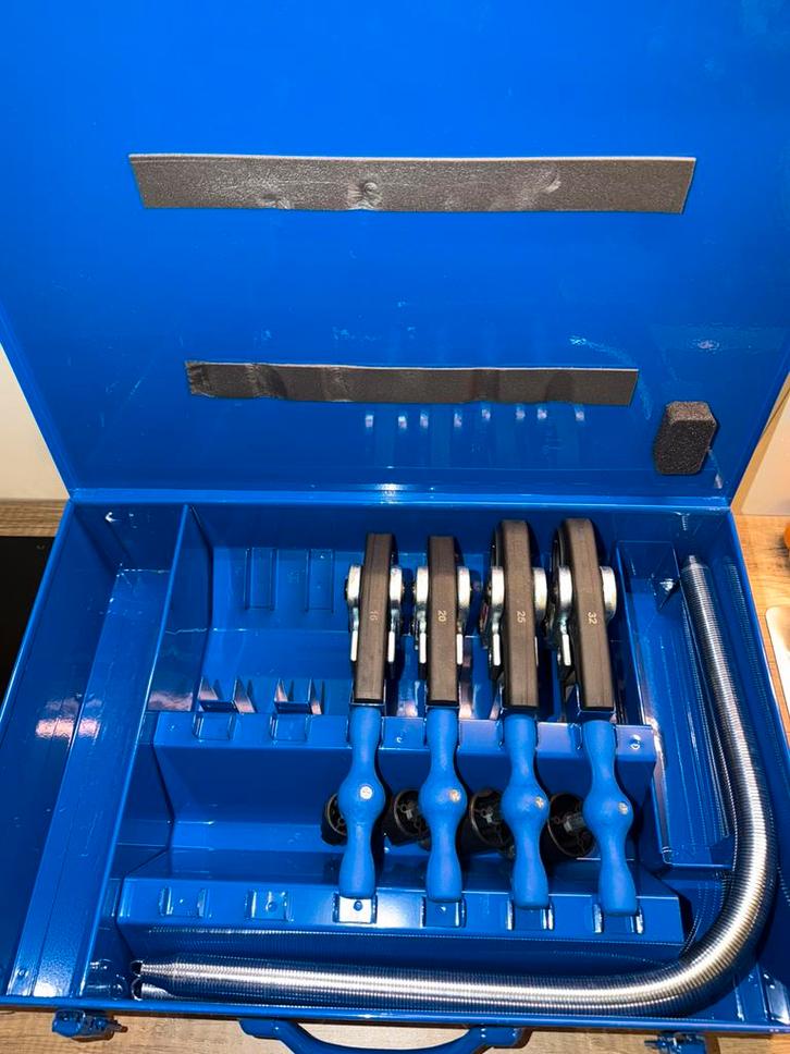 Nieuwe persbekken set uponor 16-20-25-32 mm, Doe-het-zelf en Verbouw, Gereedschap | Handgereedschap, Nieuw, Ophalen