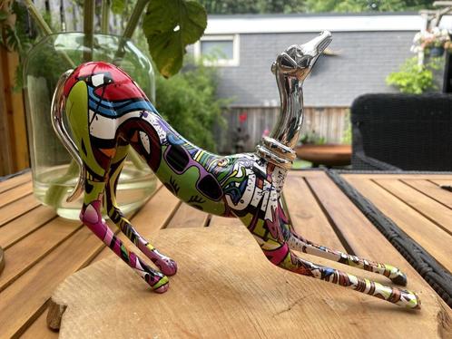 Mooie kunstzinnige windhond beelden (greyhound / whippet), Verzamelen, Beelden en Beeldjes, Nieuw, Dier, Ophalen of Verzenden