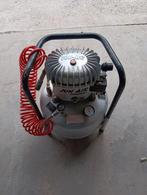 Jun-Air compressor, Ophalen, Gebruikt, 6 tot 10 bar