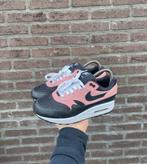 Nike Air Max 1 iD By You Black Pink, Kleding | Dames, Schoenen, Ophalen of Verzenden, Zo goed als nieuw, Sneakers of Gympen