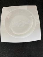 6 diepe borden wit merk Yong Squito, Huis en Inrichting, Keuken | Servies, Ophalen of Verzenden, Zo goed als nieuw, Porselein