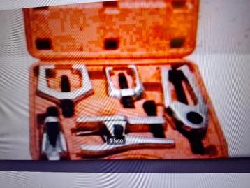 Fuseekogel trekkerset 5-delig beschikbaar voor biedingen