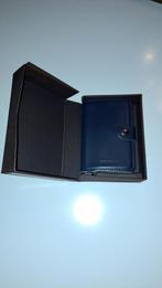 Secrid miniwallet pasjeshouder van leer., Ophalen of Verzenden, Nieuw, Blauw