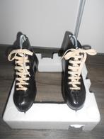 Zwarte schaatsen - Avento - mt. 36, Sport en Fitness, Schaatsen, Overige merken, Overige typen, Ophalen of Verzenden, Zo goed als nieuw