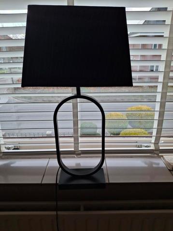TWEE SPLINTERNIEUWE lampen kappen 35x18 onderkant.  beschikbaar voor biedingen