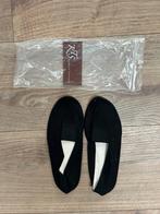Zwarte euritmietjes/turnschoenen maat 42 ZGAN, Ophalen of Verzenden, Zo goed als nieuw