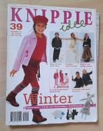 TIJDSCHRIFT KNIPPIE IDEE WINTER 2003 COMPLEET MET WERKBLAD, Ophalen of Verzenden, Gelezen, Damesbladen