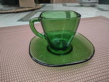 Mooi Vereco Espresso koffiekopje Groen glas. France 23 beschikbaar voor biedingen