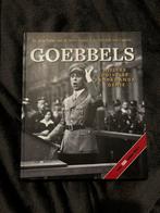 Goebbels - Hitlers duivelse propaganda genie, Boeken, Ophalen of Verzenden, 20e eeuw of later, Zo goed als nieuw