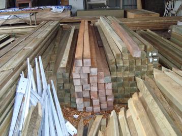 Tuinhout: Planken, palen, regels enz. beschikbaar voor biedingen