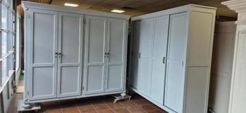 Landelijke brocante garderobe slaapkamer kasten, kledingkast beschikbaar voor biedingen