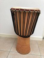 Djembé met draaghoes, boekje en cd., Muziek en Instrumenten, Percussie, Ophalen, Zo goed als nieuw, Trommel