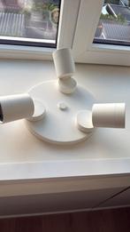 Ikea matwitte plafond lampen met drie spots, Ophalen, Zo goed als nieuw
