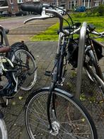 Good dames fiets that just needs a back wiel replacement, Gebruikt, Minder dan 10 versnellingen, 28 inch, Ophalen