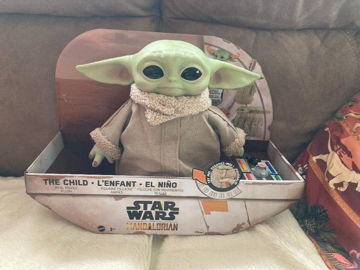 Star Wars The Mandalorian The Child - bewegende Yoda Nieuw, Verzamelen, Star Wars, Nieuw, Actiefiguurtje, Ophalen of Verzenden