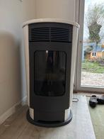 Pelletkachel met voorraad korrels, Huis en Inrichting, Kachels, Ophalen, Gebruikt, Overige brandstoffen, Pelletkachel