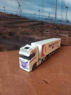 Tekno Scania NG met gesloten oplegger van Macritchie., Hobby en Vrije tijd, Modelauto's | 1:50, Ophalen of Verzenden, Zo goed als nieuw