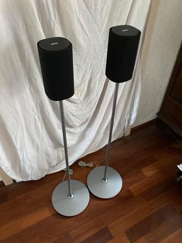 Loewe Klang 1 speakers / luidsprekers en stands. beschikbaar voor biedingen