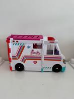 Barbie ambulance + 3 barbie’s ZGAN, Ophalen, Zo goed als nieuw