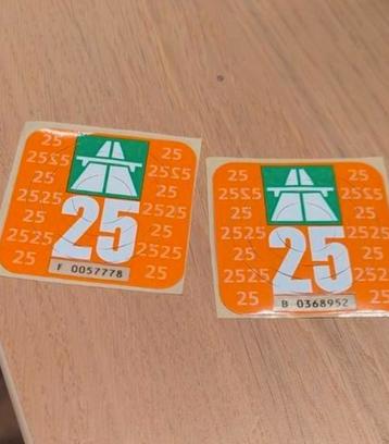 Vignet Zwitserland (2 stuks)  beschikbaar voor biedingen