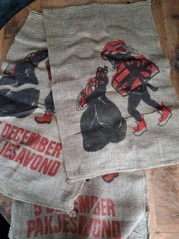 Sinterklaas zak voor pakjesavond  - jutezak 4X beschikbaar voor biedingen