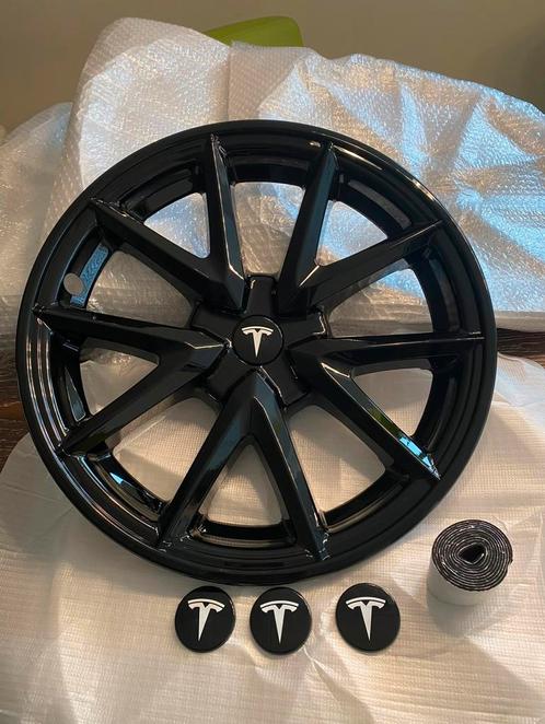 Tesla model 3 - 18” Hubcaps / wieldoppen - Glossy zwart, Auto diversen, Wieldoppen, Nieuw, Ophalen of Verzenden